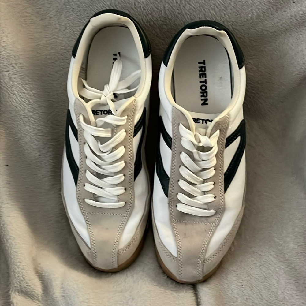 Tretorn Sneakers Sz 8.